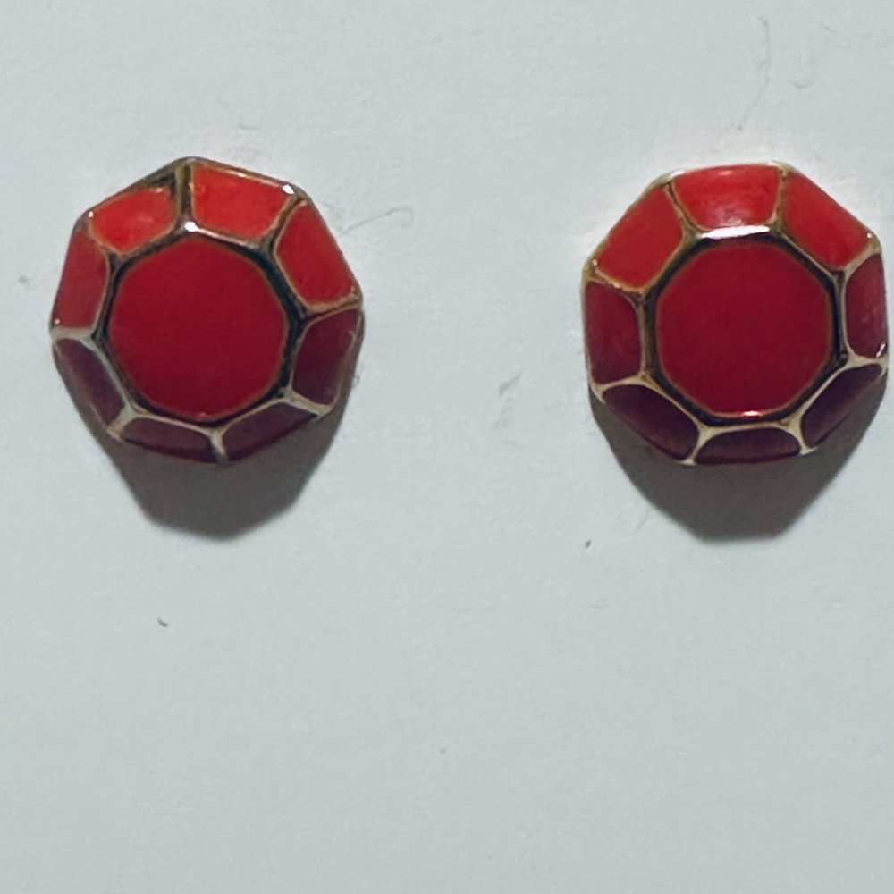 kate spade - JewelBar stud post earrings in gold and Radish(fuchsia/pink) - Picture 3 of 4